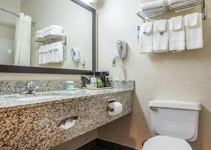 Hotel Quality & I-55 And I-74 Bloomington