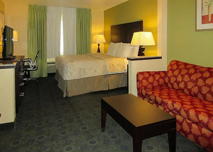 Hotel Quality & I-55 And I-74 Bloomington
